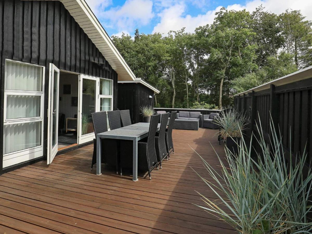 6 Person Holiday Home In Hemmet Esterno foto